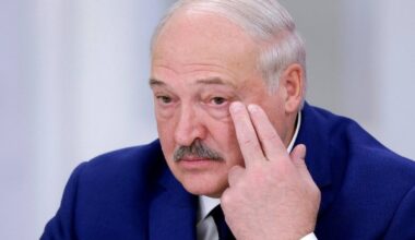 Lukašenka prabilo apie „receptą“ karui baigti: „Vienas Trumpas šio klausimo neišspręs“