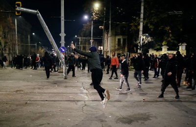 Bulgarijoje plečiantis protestui prieš korupciją mitingavo dešimtys tūkstančių žmonių