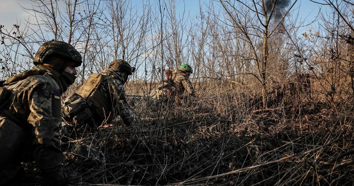 Ukrainoje mūšio lauke per pastarąją parą nukauta dar 1 300 rusų karių