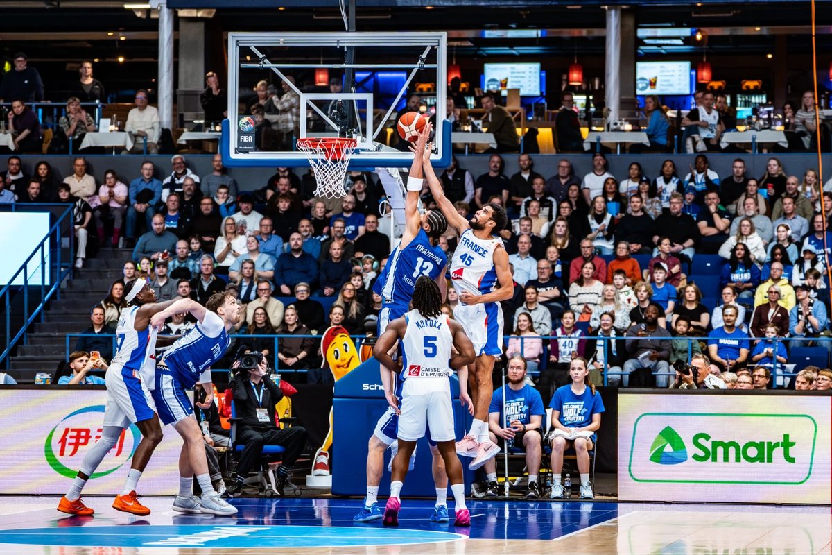 Pasaulio čempionato atrankoje – Prancūzijos kapituliacija