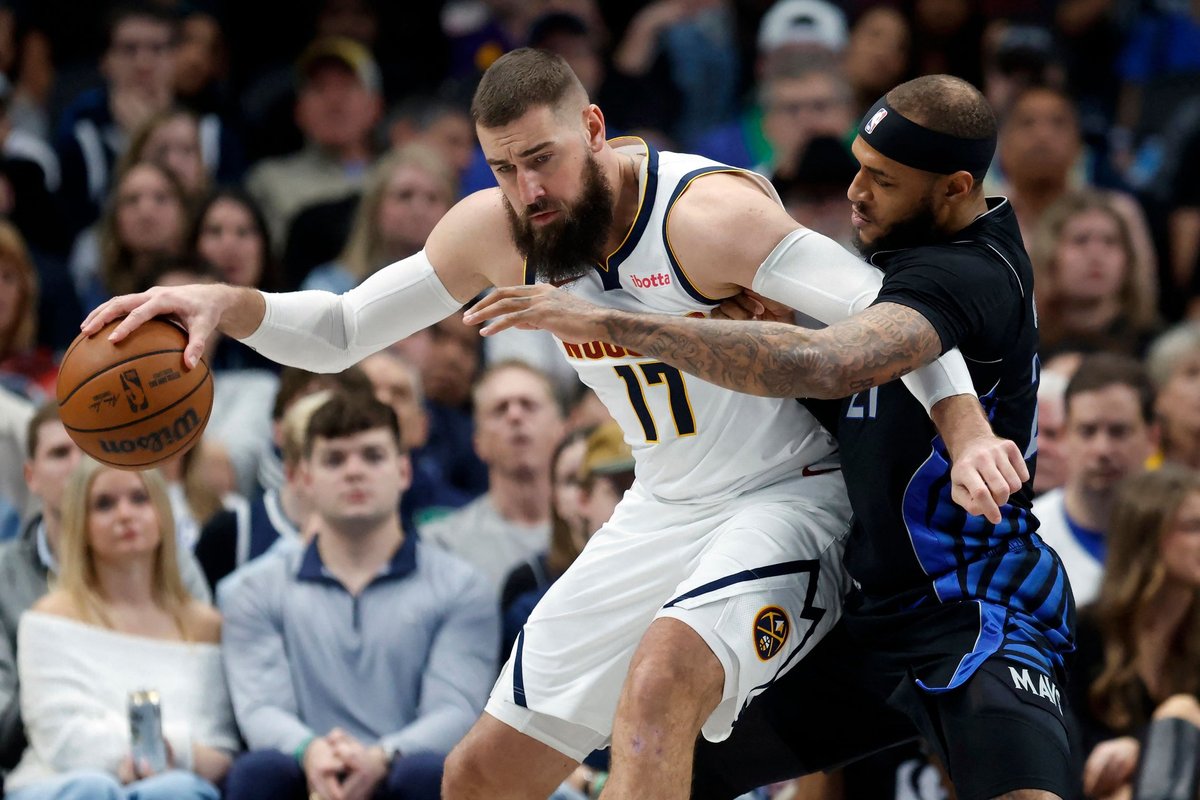 Valančiūną ir „Nuggets“ nuo pergalės skyrė apmaudžiai iš lanko išsisukęs kamuolys