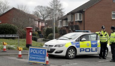 Po naujos ataskaitos dėl „Novičioko“ Solsberyje JK skelbia naujų sankcijų Rusijai - Delfi