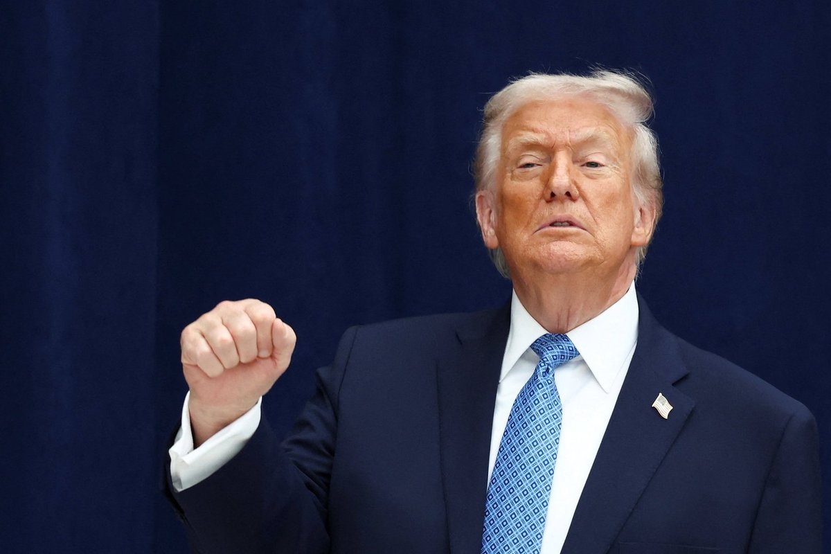 Trumpas vėl jaučiasi taikdarys: sutaikė dvi Afrikos šalis