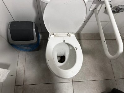 Jurbarke susprogdintas tualetas