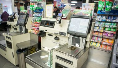 Pirmąją Kalėdų dieną didieji prekybos tinklai nedirbs