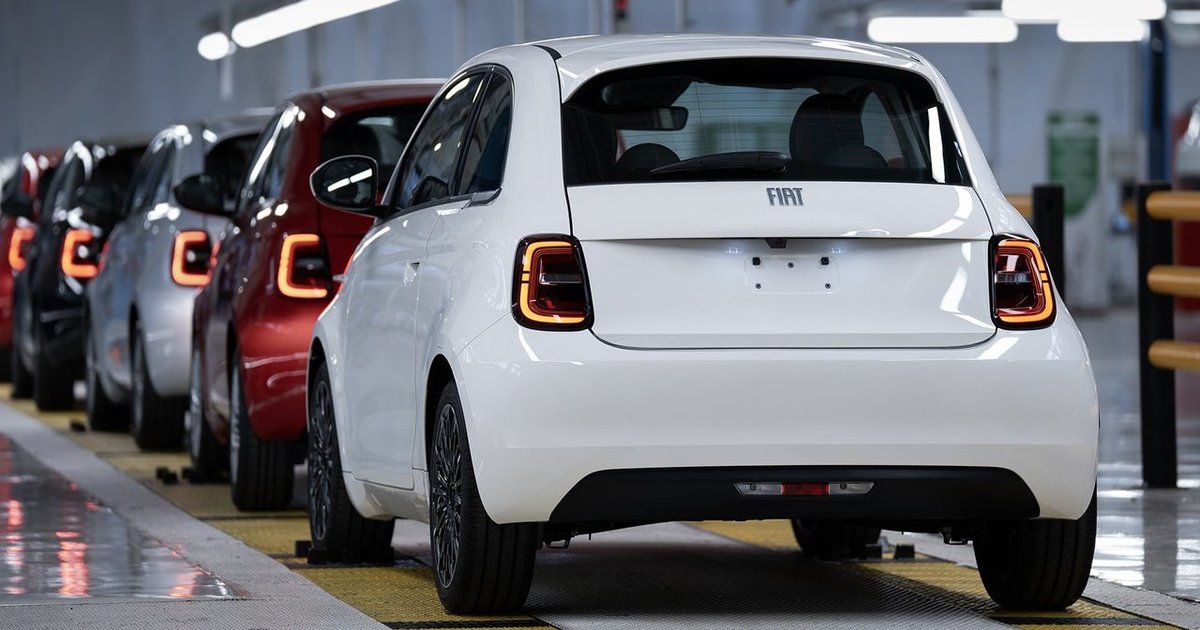 Permainos automobilių rinkoje: Briuselis persigalvojo dėl griežtų taisyklių, bet ekspertai įspėja nesidžiaugti per anksti