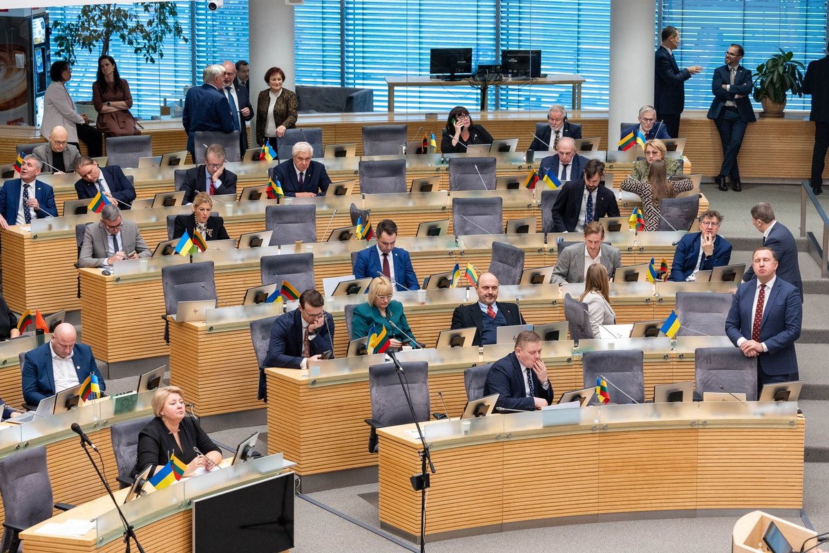 Premjerė nesutinka su opozicija: socialdemokratai nėra išsibarstę