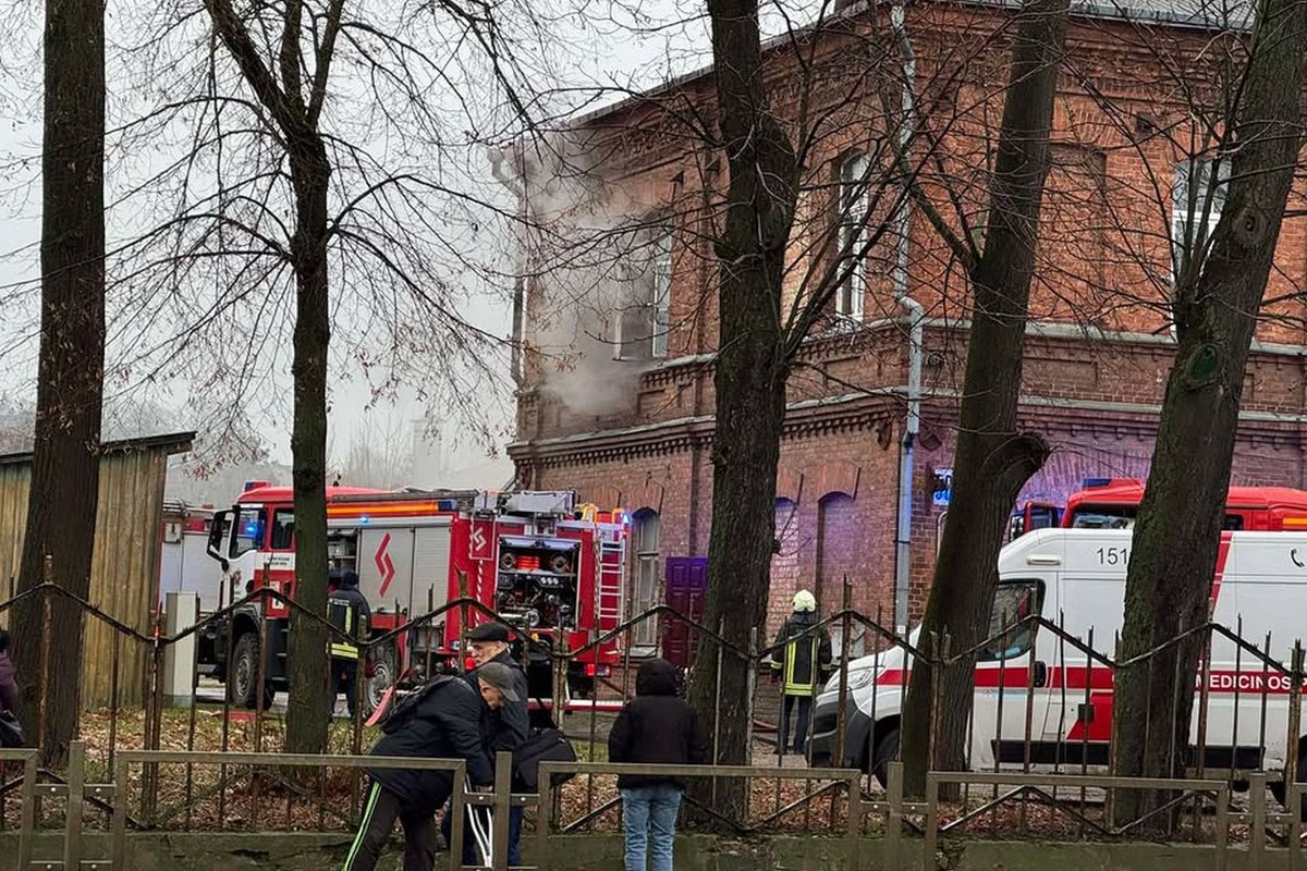 Daugiabutyje Kaune kilo gaisras, žuvo vyras