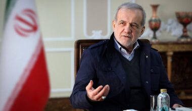 Irano prezidentas: esame kare su Vakarais ir Izraeliu