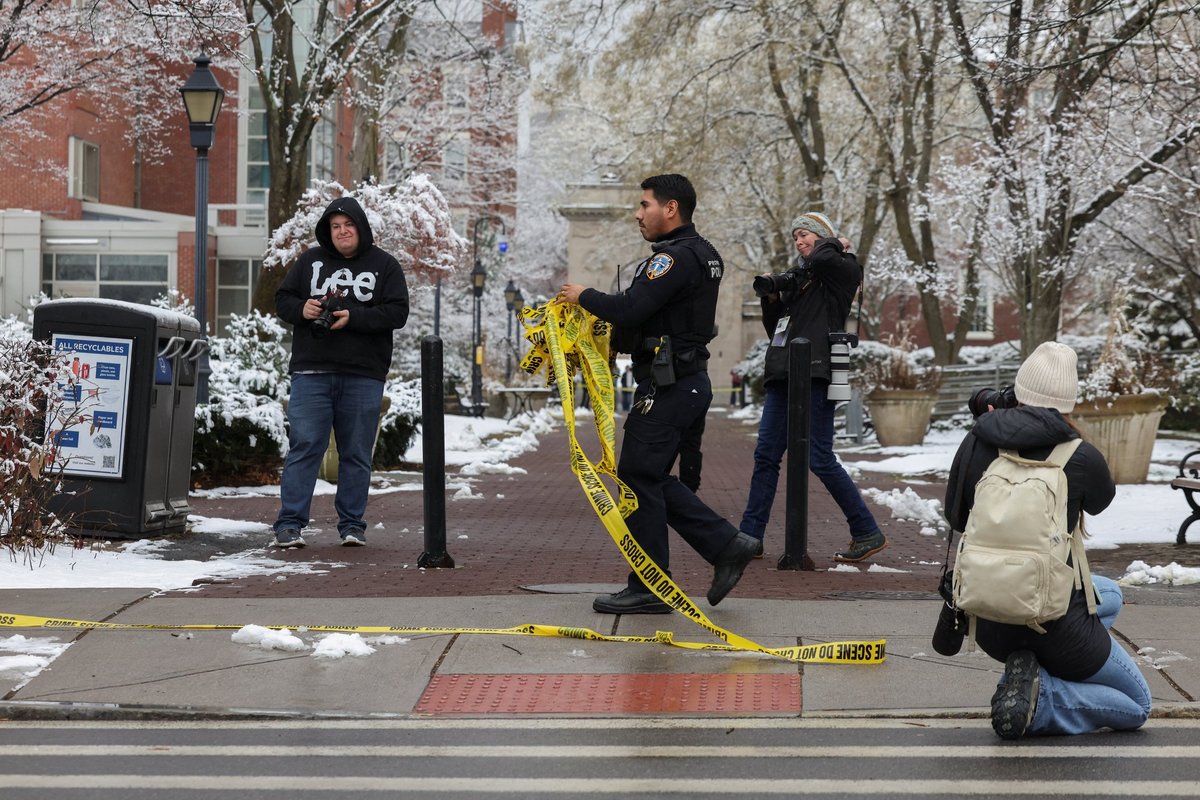 JAV pareigūnai: dėl šaudynių Browno universitete sulaikytas asmuo bus paleistas