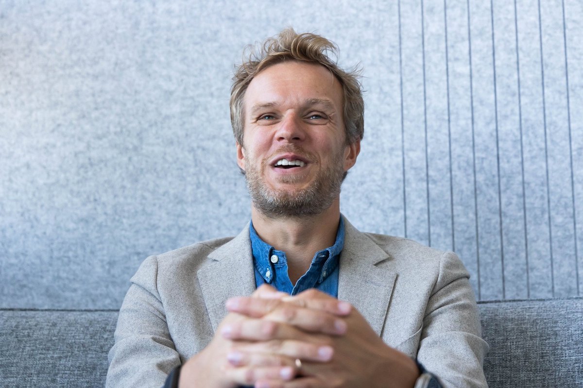 Trumpam į Lietuvą grįžęs Landsbergis papasakojo, kuo užsiima ir kur gyvena