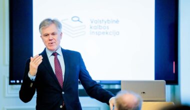 Valotka: neapibrėžta, kad kurjeriai privalo mokėti lietuvių kalbą