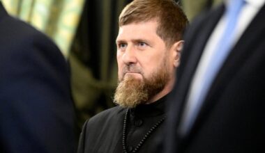 Skelbiama, Kadyrovą Maskvoje „vos atpumpavo“