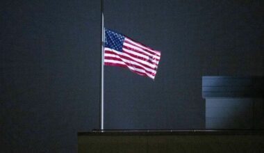 JAV federalinis rezervas trečią kartą šiemet sumažino bazinę palūkanų normą