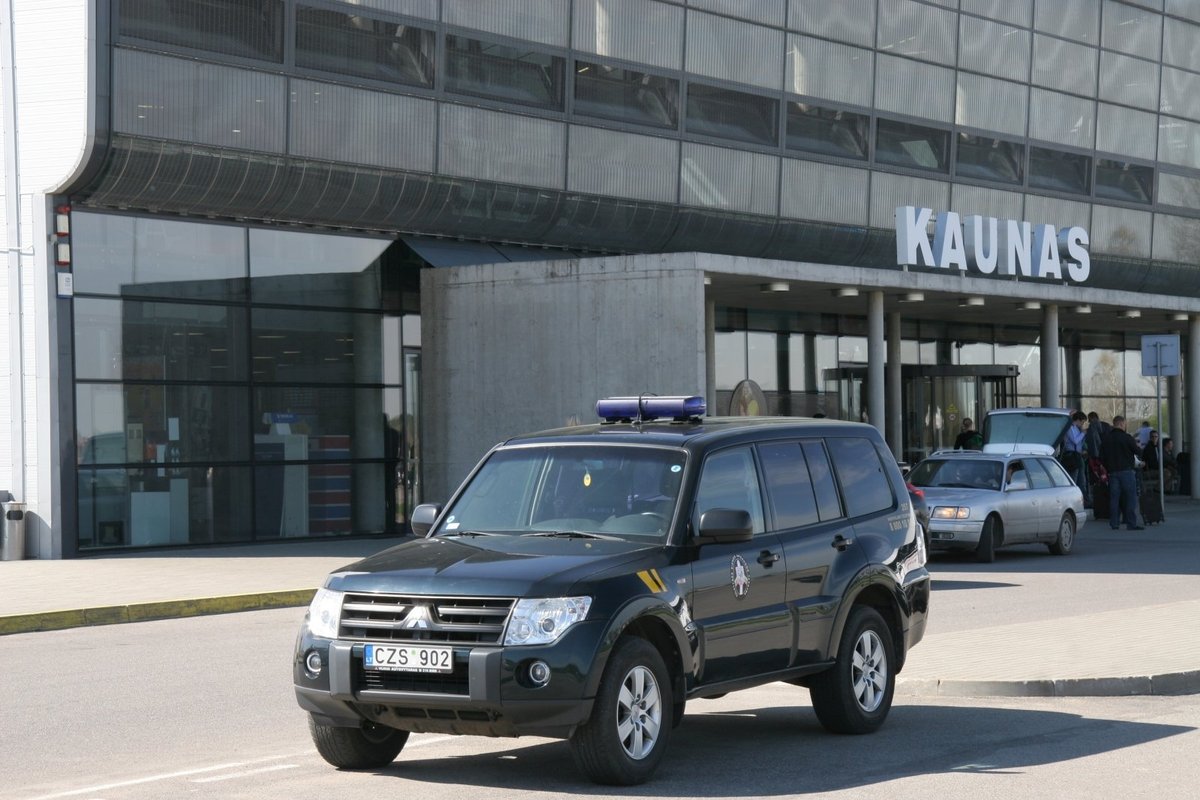 Vienas į užsienį bėgo nuo kalėjimo, kitas – nuo nuosprendžio