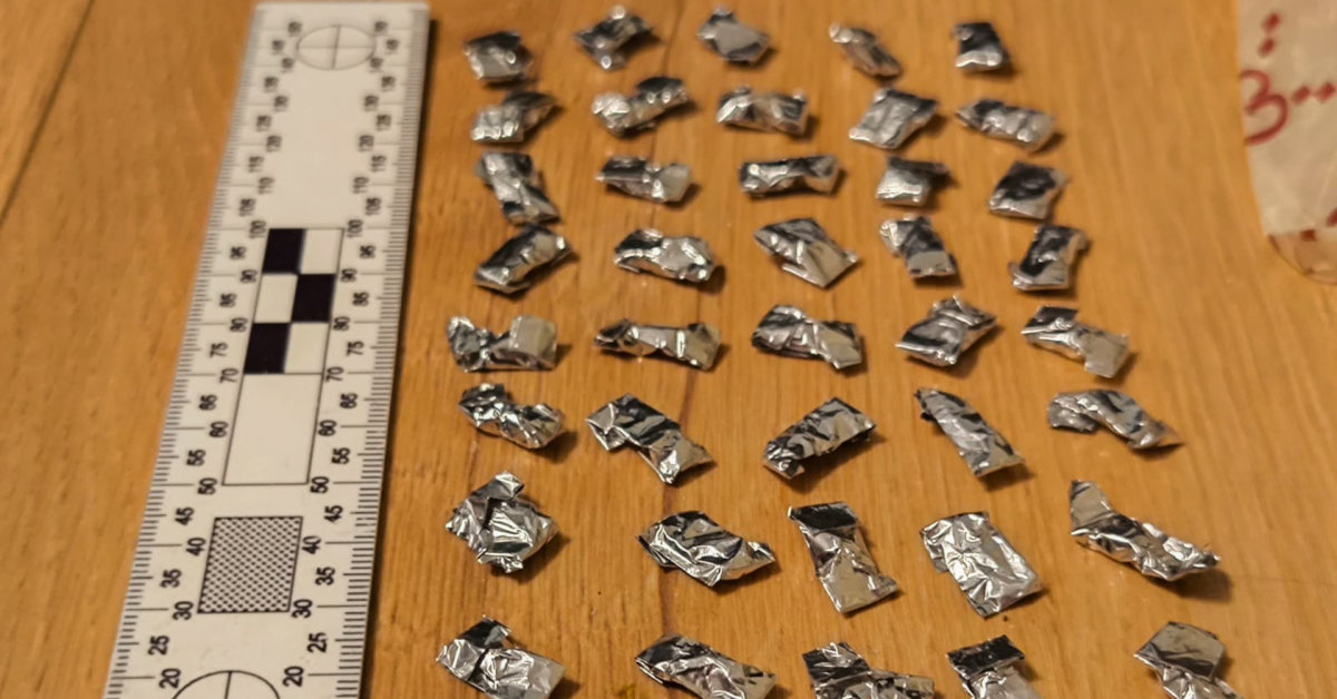 8 kartus teistas vyras vėl sės į teisiamųjų suolą: suleido fentanilio paauglei