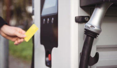 Taupiausių automobilių reitingas sukėlė staigmeną: dyzeliai dar nenurašyti, bet karaliauja „Tesla“