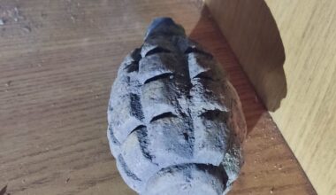 Namo kieme Kybartuose rastas maišas su granatomis - 15min.lt