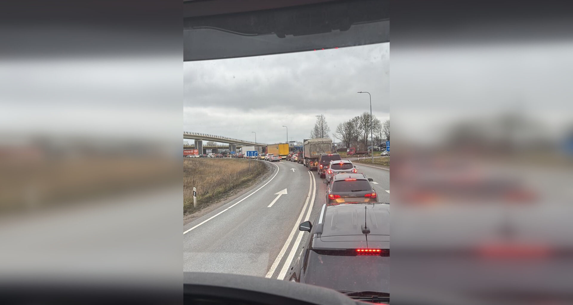 Pirmadienio rytą Jakų žiedinėje sankryžoje – kantrybės išbandymas