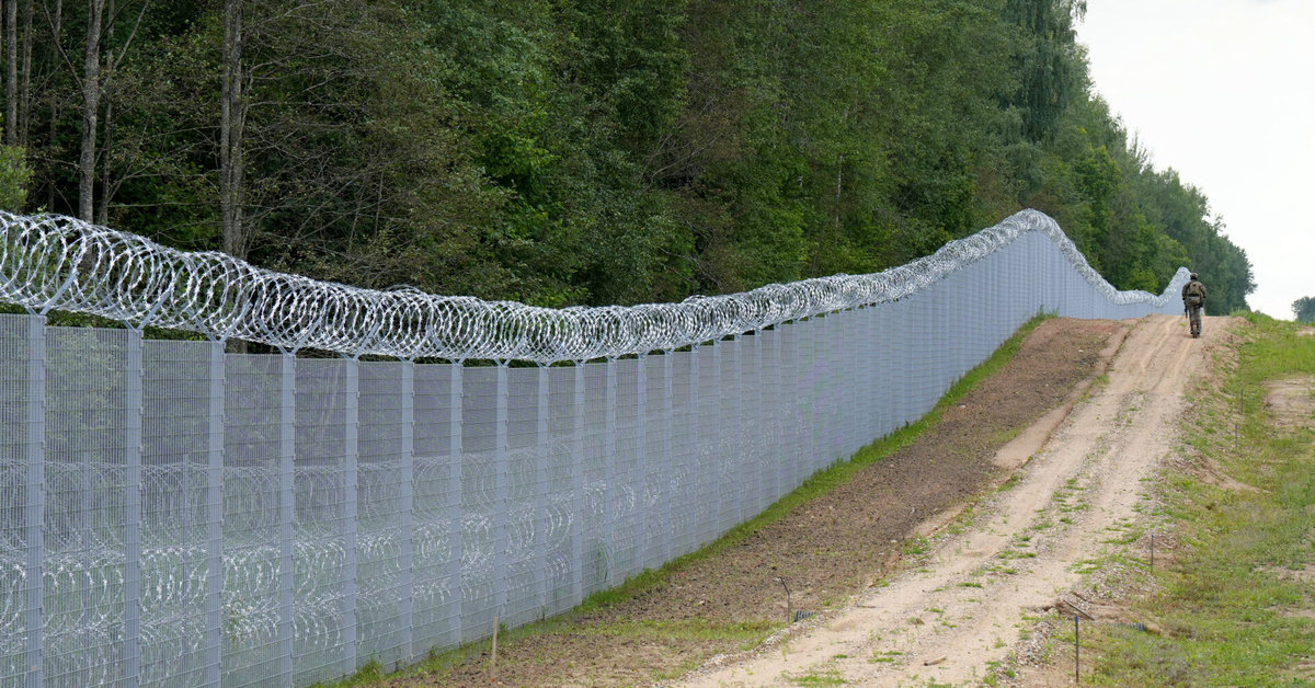 Latvija iki birželio 30-osios pratęsia sienos su Baltarusija sustiprintos apsaugos režimą
