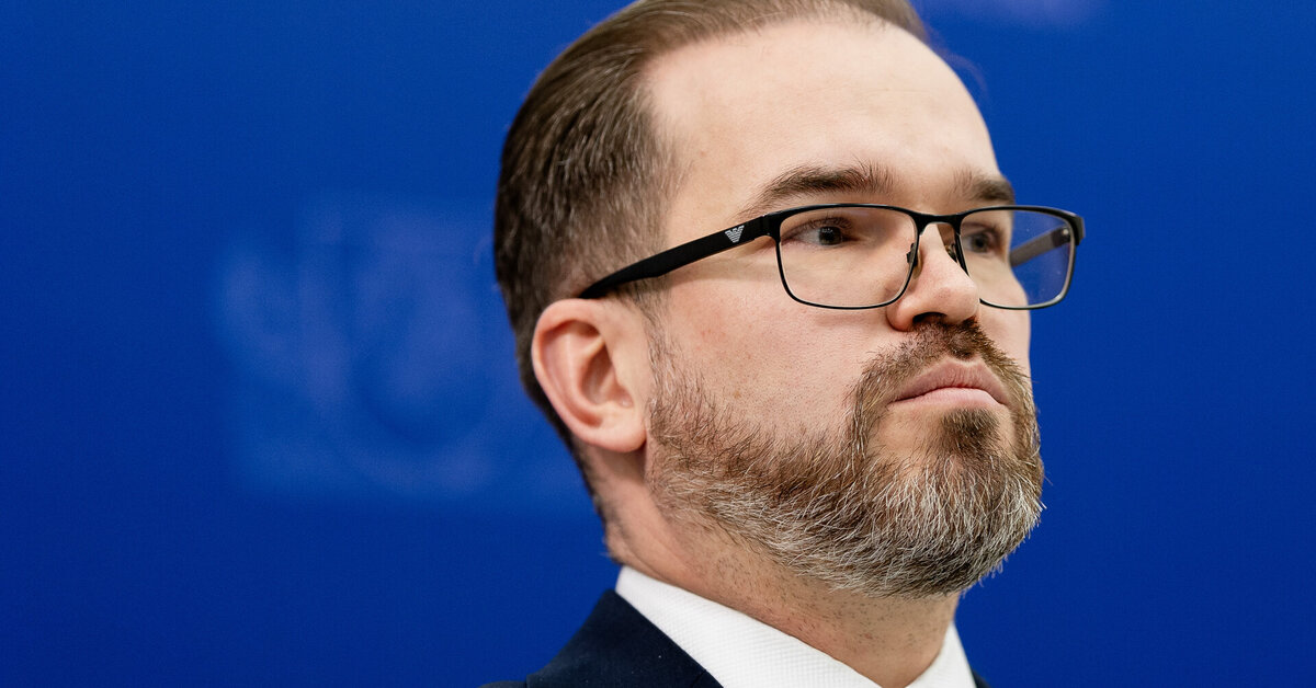 Ministras: papildomos galios kariams sustiprina galimybes kovoti su kontrabandiniais balionais