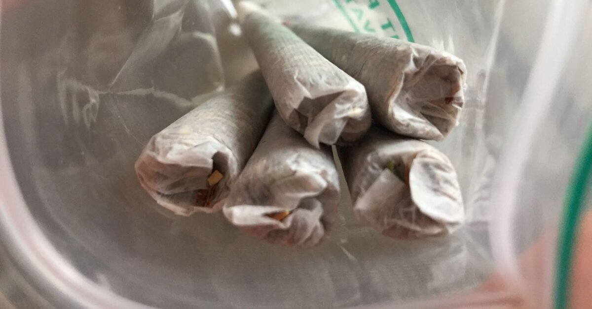 Vyriausybė pritaria siūlymui švelninti bausmes už narkotikus tiems, kurie nori gydytis