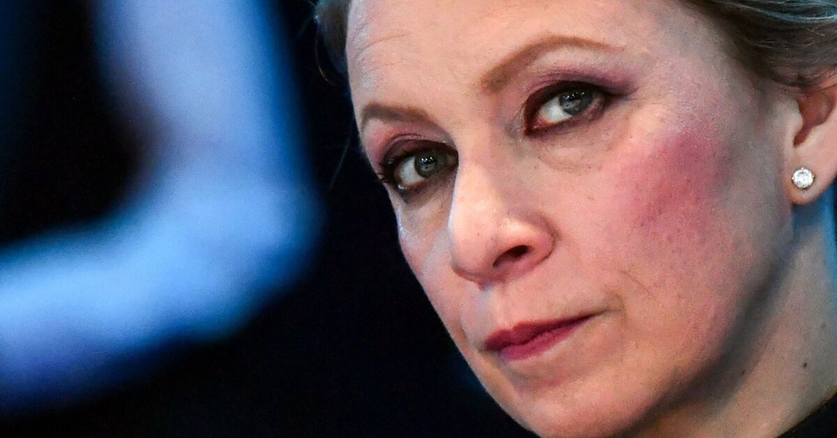 Lenkija ugningai sureagavo į Zacharovos teiginius apie Leniną: „O juk galėjo perrėžti gerkles“