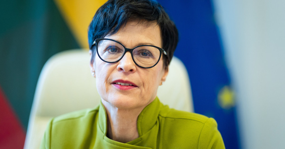 Už plėtrą atsakinga eurokomisarė: įmanoma, kad Ukraina ES nare taptų 2030 metais