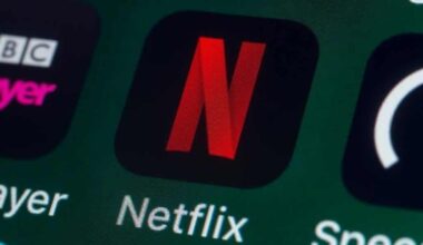 „Netflix“ tyliai atėmė mygtuką: transliavimas į TV nebeveikia, ar ruošiamas naujas mokamas planas?