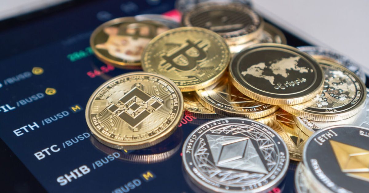 „Binance“ gavo aukščiausio lygio licencijas Abu Dabyje: žengia į naują reguliuojamos globalios veiklos etapą