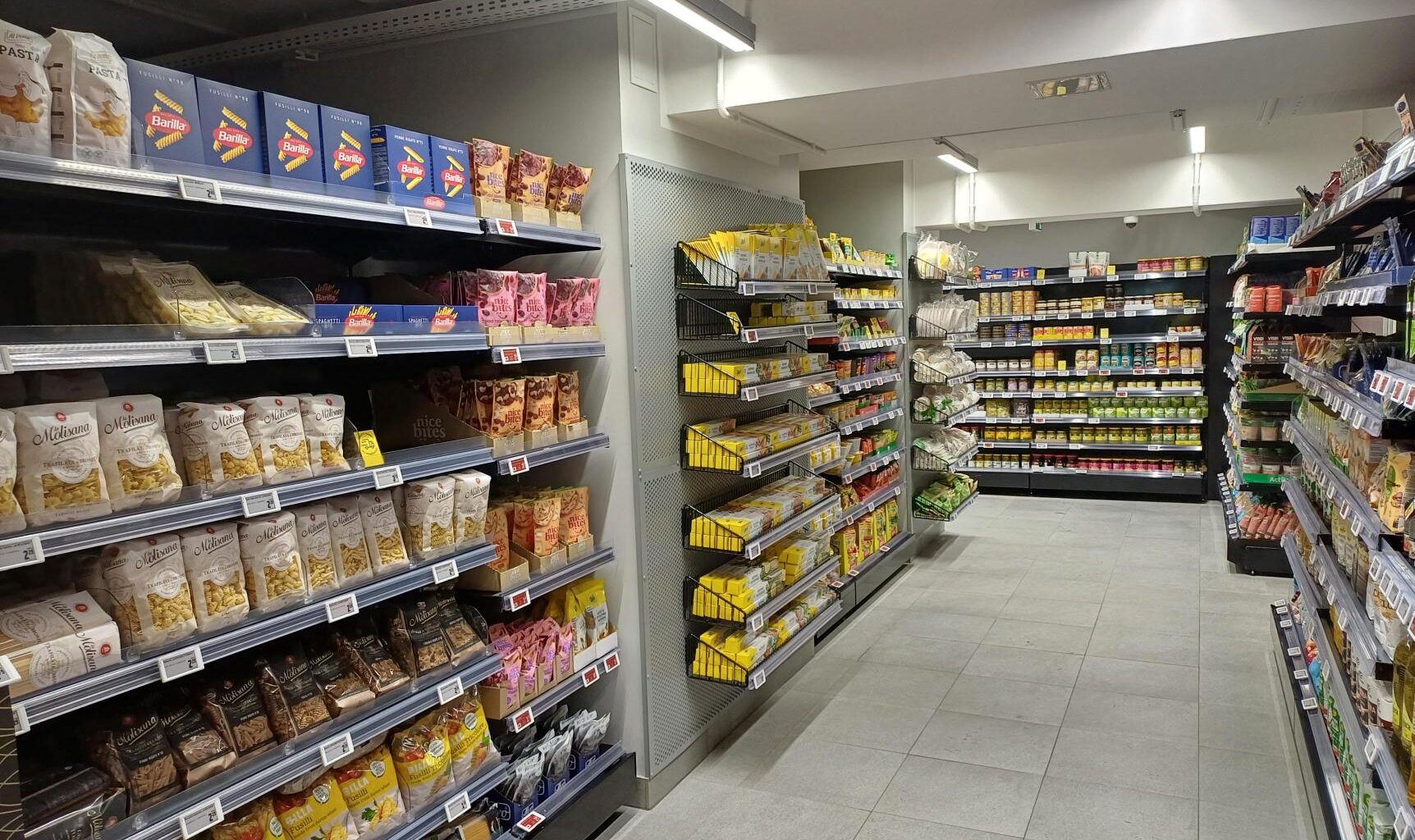 Pirkėjams svarbi žinia: štai nuo kada šiandien, gruodžio 26-ąją, atsidaro parduotuvės