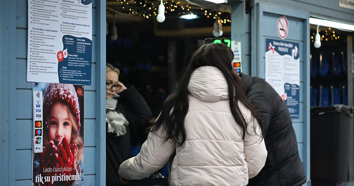 Kalėdinis ledas paliko ant ledo: liko basa
