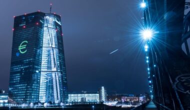 ECB atsisakė suteikti garantijas dėl „reparacijų kredito“ Ukrainai - Respublika.lt