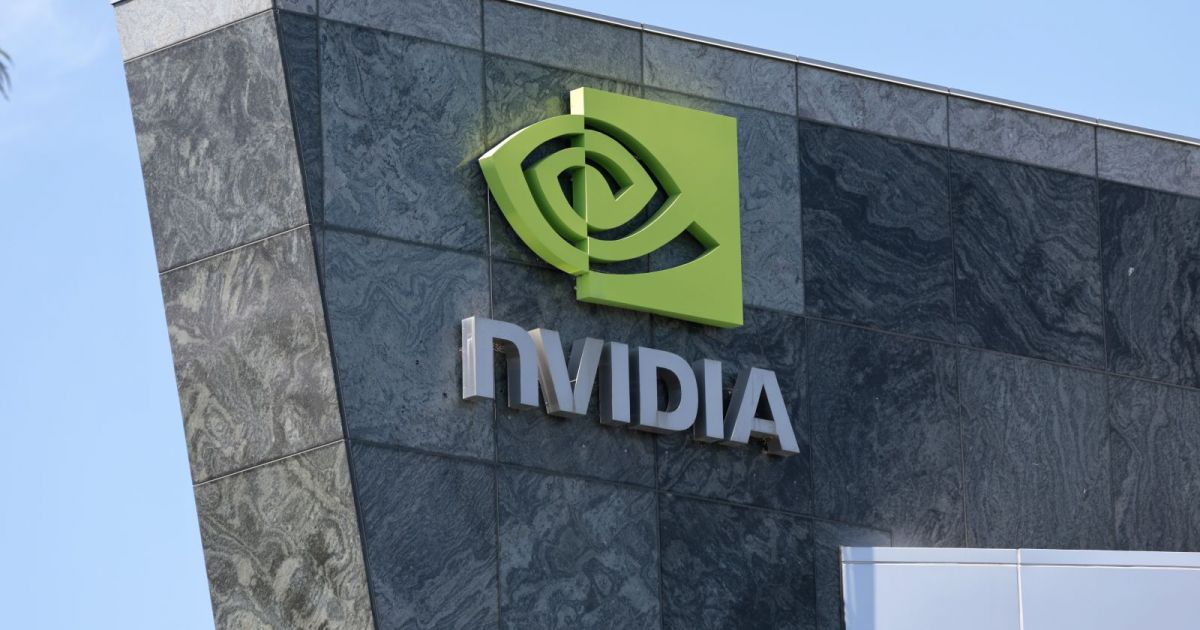 JAV leis parduoti pažangius „Nvidia“ lustus Kinijai - Respublika.lt