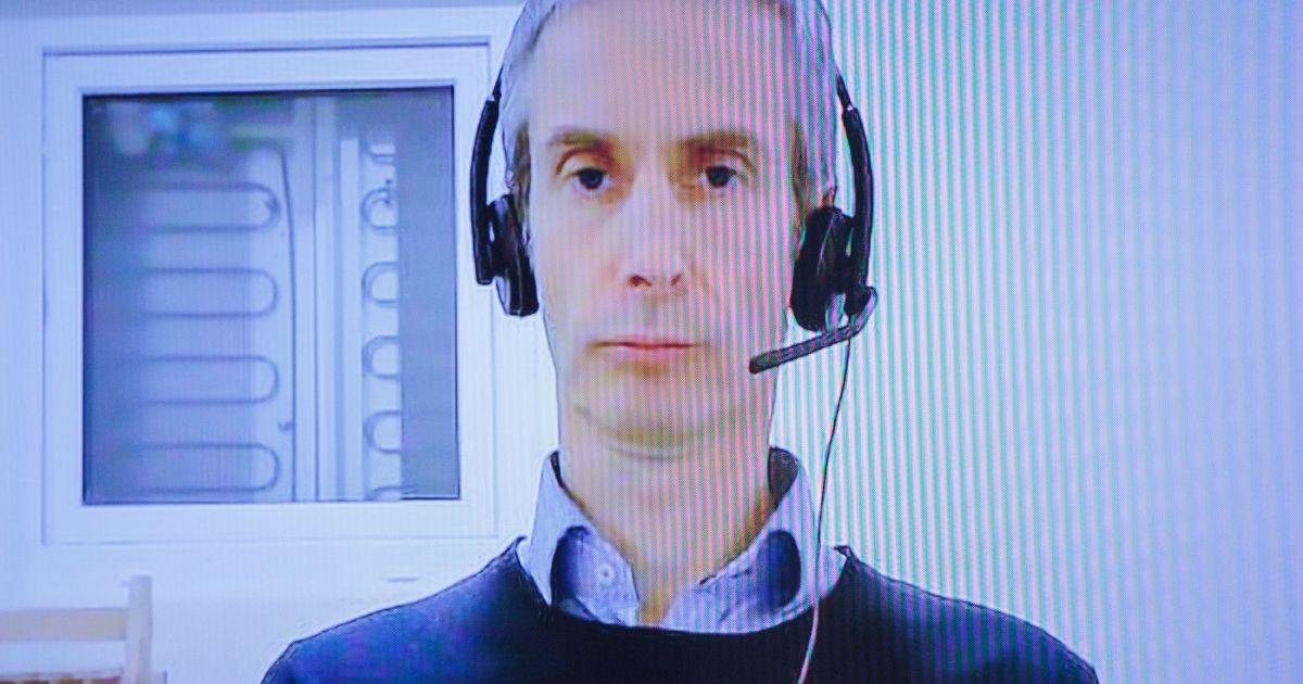 Nuosprendis Paleckiui: kaltas ir dėl pokario partizanų niekinimo - Respublika.lt