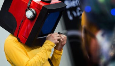 Valdas VASILIAUSKAS: Žmogus iš televizoriaus. Kur laisvo žodžio namai? - Respublika.lt