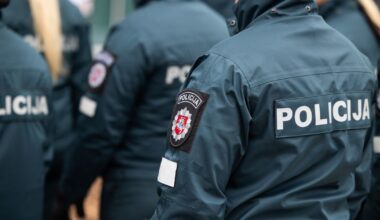 Neblaivūs asmenys Kaune apvogė butą, sumušė jo gyventojus - Respublika.lt