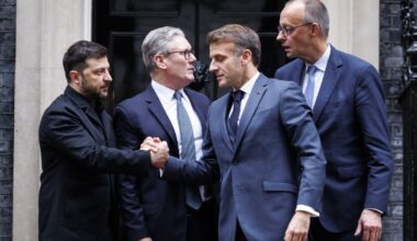 Zelenskis: Ukraina negali atiduoti teritorijų - Respublika.lt