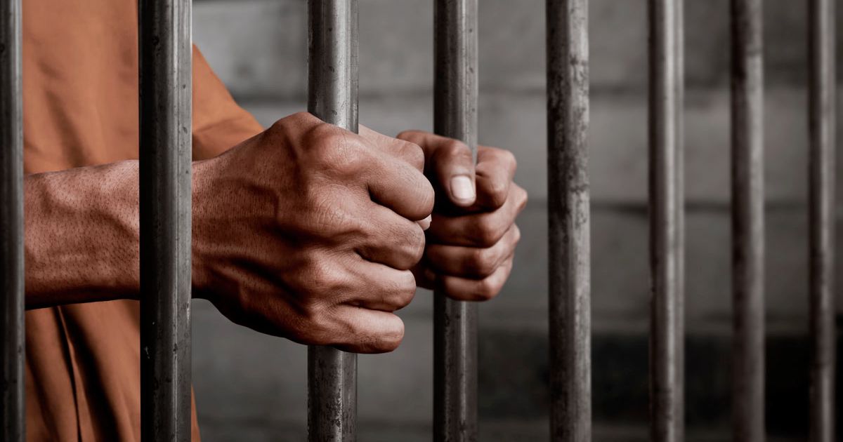 Už žmonos žiaurų nužudymą mažeikiškiui sugriežtino bausmę - Respublika.lt