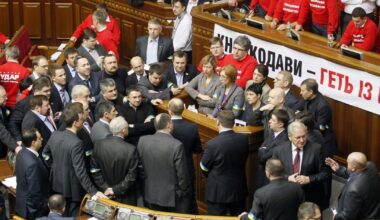 Ukraina: kovos su korupcija agentūra mėgino surengti reidą parlamente - Respublika.lt