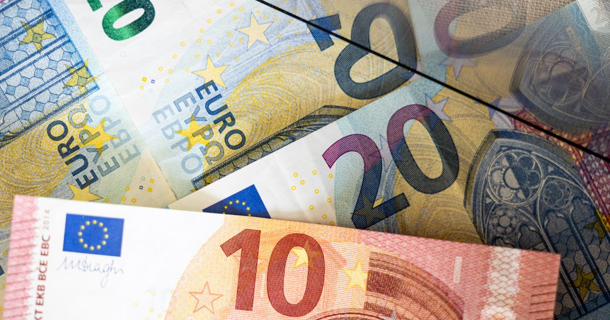 Suimtas 50 tūkst. eurų vagyste iš klebonijos Smilgiuose įtariamas jaunuolis - Respublika.lt