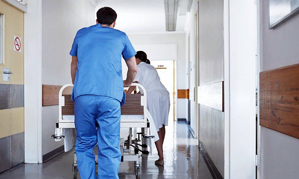 Slaugytojas kaltinamas bejėgių pacientų prievartavimu - Respublika.lt