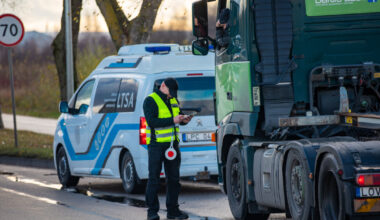 Per policijos reidą Palangoje sustabdytas vairuotojas prisivirė košės – klastotė nesuveikė