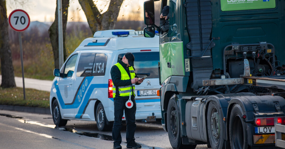 Per policijos reidą Palangoje sustabdytas vairuotojas prisivirė košės – klastotė nesuveikė