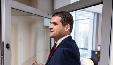 Teisėsauga dėl „aušriečių“ lyderio pasisakymų apie Arūną Gelūną tiria ir įtariamą šmeižtą