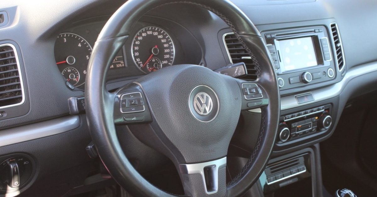 Visiškai Lietuvos orams netinkami automobiliai: nepirkite šių modelių, jie rūdyja tiesiog akyse