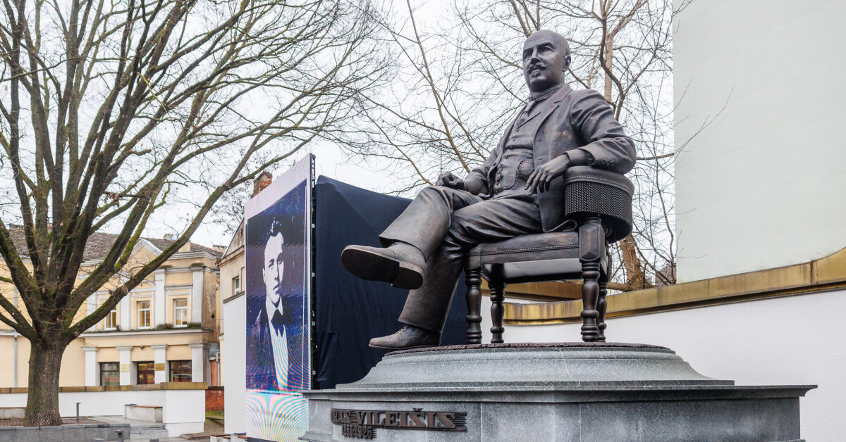 Tai, kas žadėta tarpukariu, įgyvendinta dabar – Kaune pristatytas monumentas Petrui Vileišiui: kuo žymi ši asmenybė?