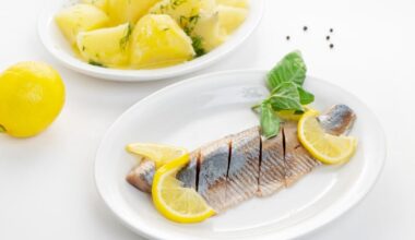 Šventinis stalas be streso: du pigūs ir greitai paruošiami silkės patiekalai | Gyvenimas