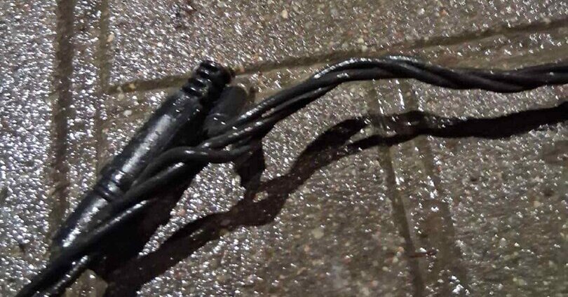 Telšiuose įsisiautėjo Kalėdų „vagys“: karpo dekoracijų laidus