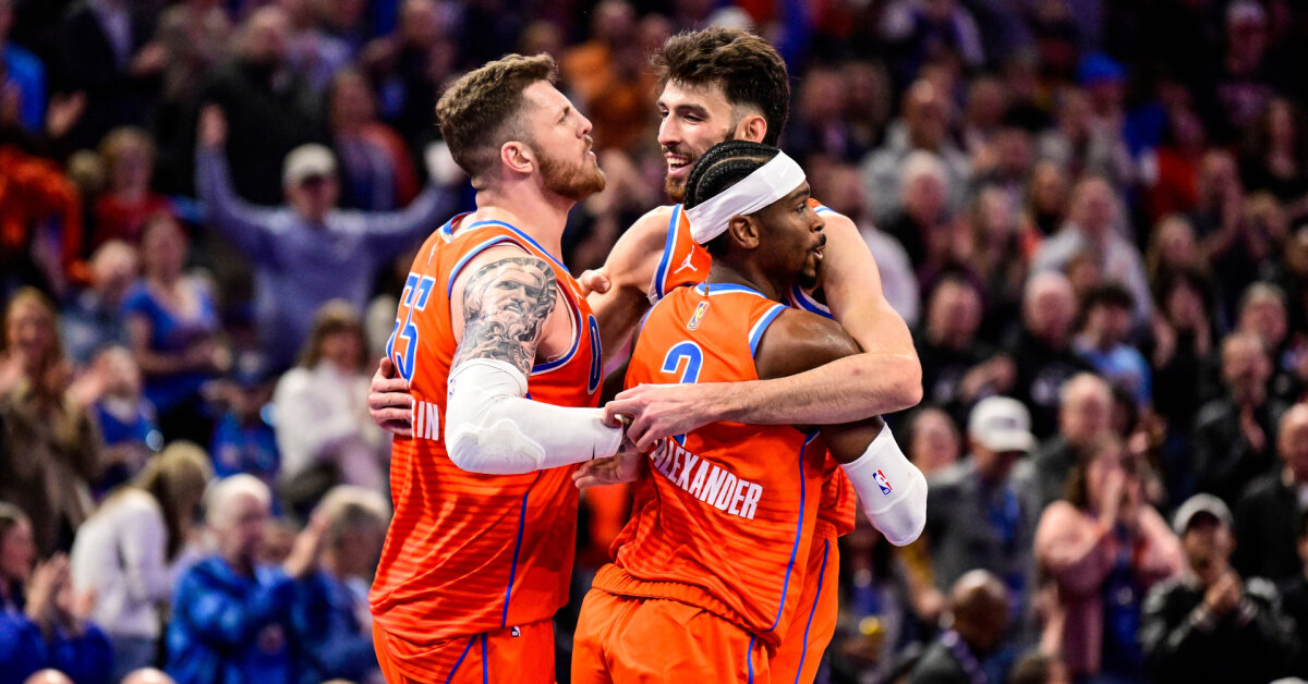 Geriausia visų laikų komanda? NBA čempionai stulbinančiai pradėjo sezoną